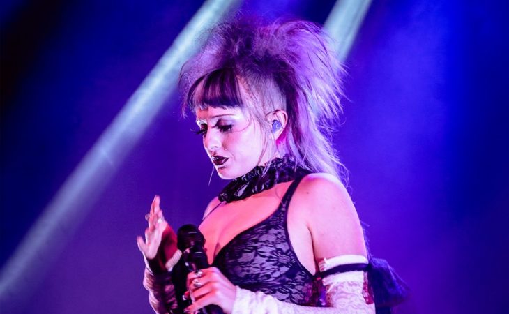 Ashnikko dominó el Lunario