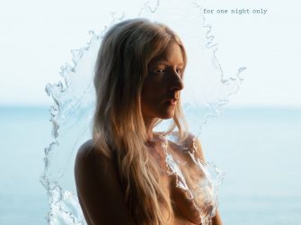ionnalee blue in concert | Indie Rocks