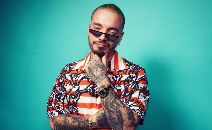 J Balvin aterriza en el Palacio